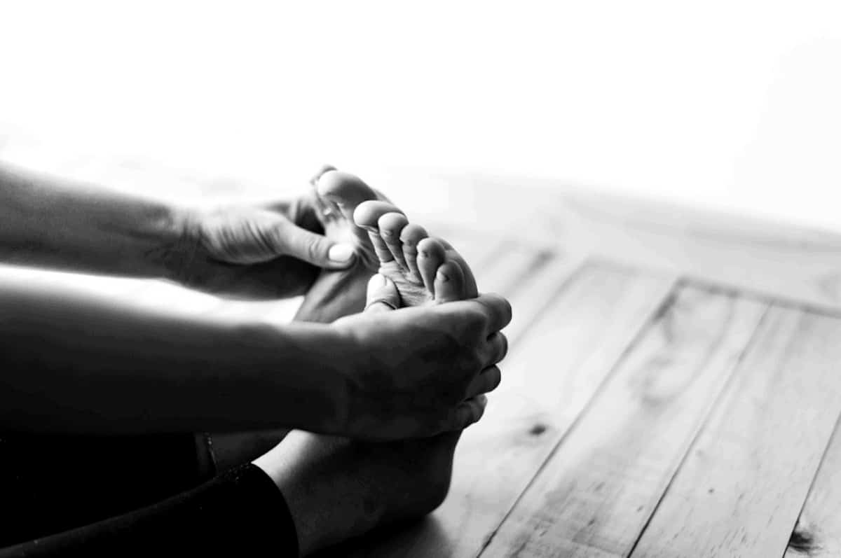 Understanding Plantar Fasciitis Symptoms and Treatment Feet First Clinic