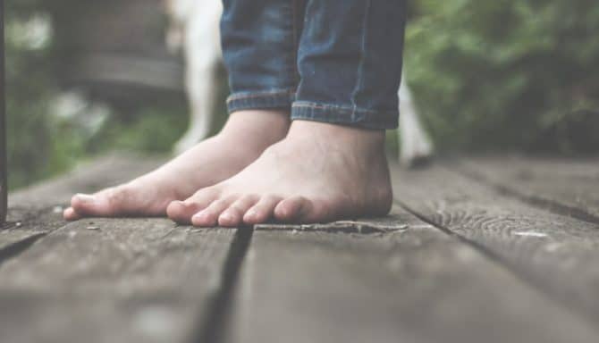 Are Flat Feet A Problem? - Feet First 