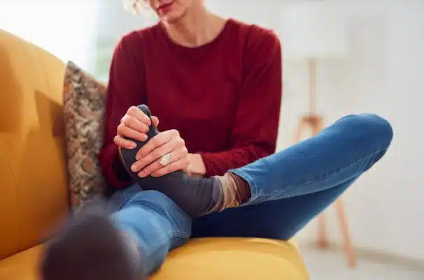 Understand the significance of foot care for managing Rheumatoid Arthritis. Get expert advice on treatment options and how to prevent complications.