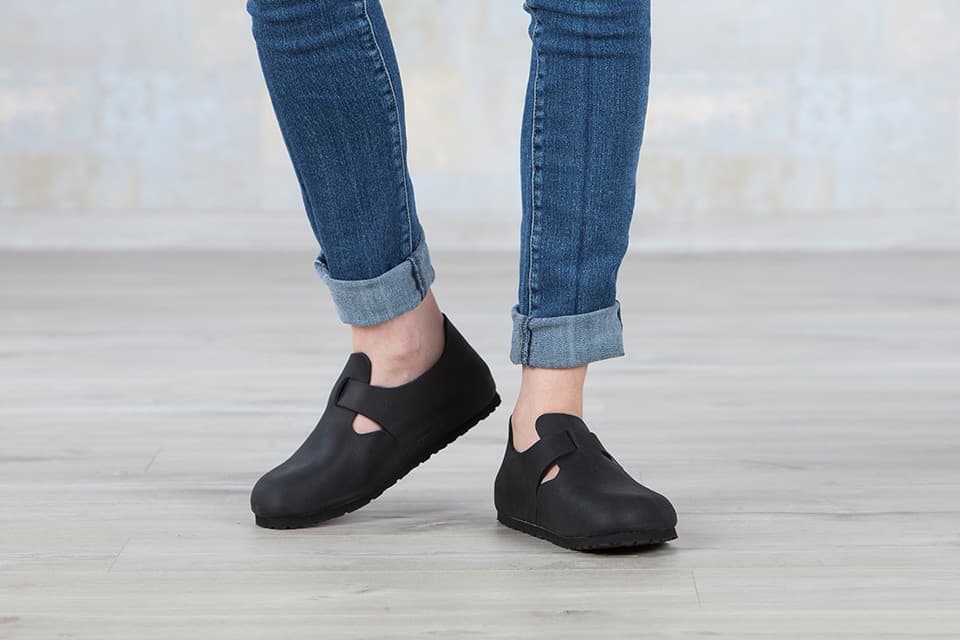 Orthopaedic Shoes1