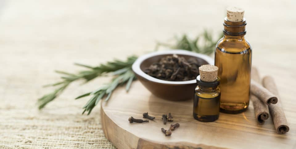 treat toenail fungus at home